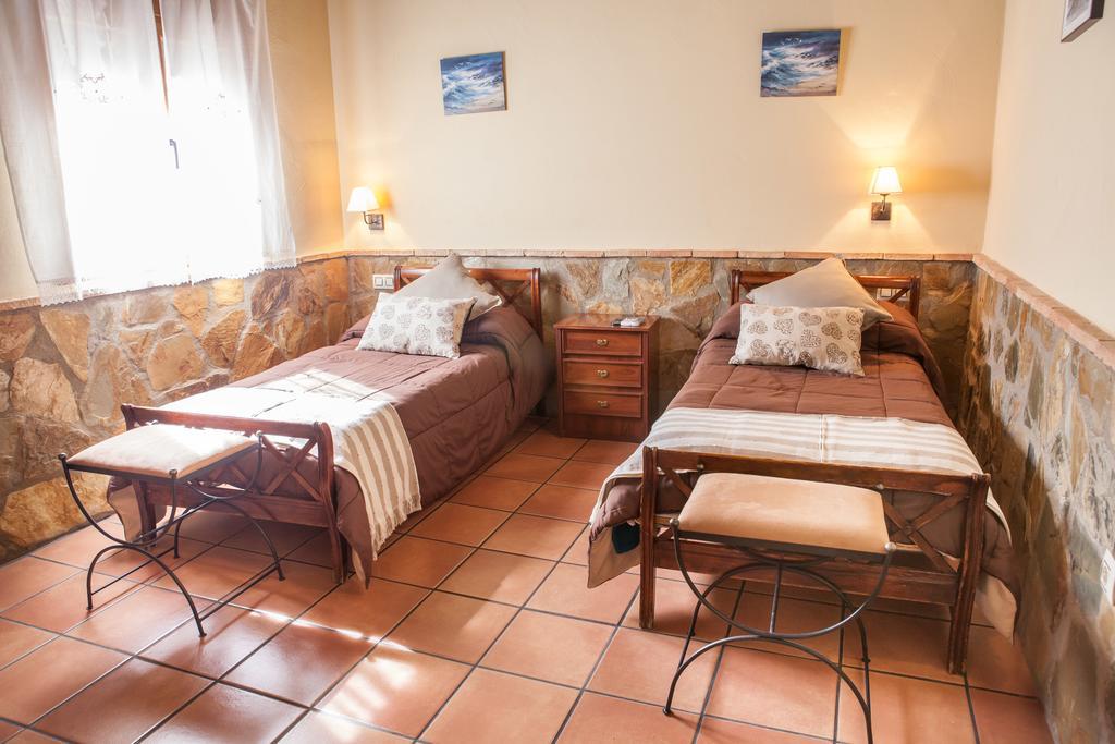 Casas Rurales La Dehesa Casas del Monte ภายนอก รูปภาพ