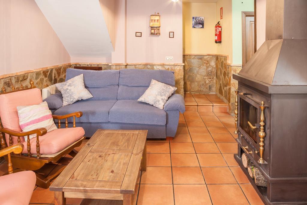 Casas Rurales La Dehesa Casas del Monte ภายนอก รูปภาพ