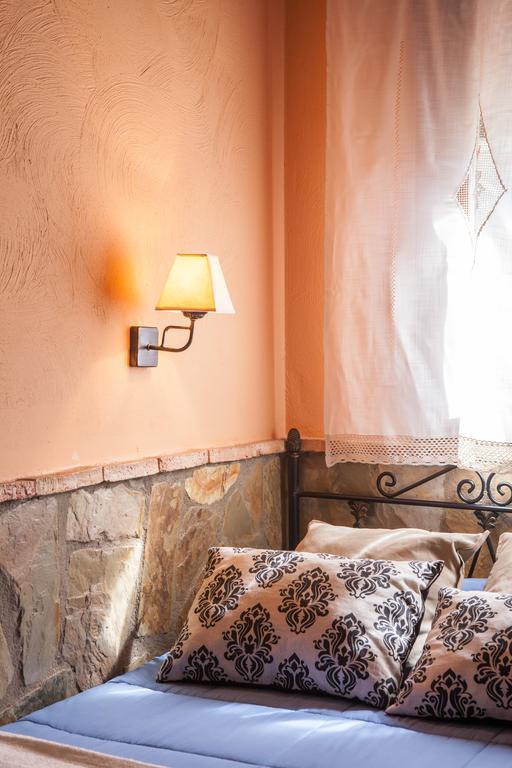 Casas Rurales La Dehesa Casas del Monte ภายนอก รูปภาพ