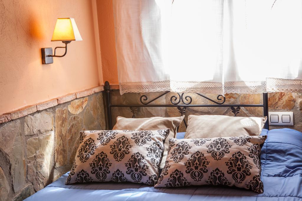 Casas Rurales La Dehesa Casas del Monte ภายนอก รูปภาพ